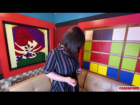❤️ Cutie Japanese pẹlu awọn omu nla ṣe baraenisere pẹlu awọn nkan isere ibalopọ ati pe o ni orgasm kan. O sọrọ ninu ifọrọwanilẹnuwo kan nipa iriri onibaje rẹ. Awọn ori omu nla ati obo ti o ni irun ti n kerora. Osaka onihoho ❤❌  si wa ❌❤